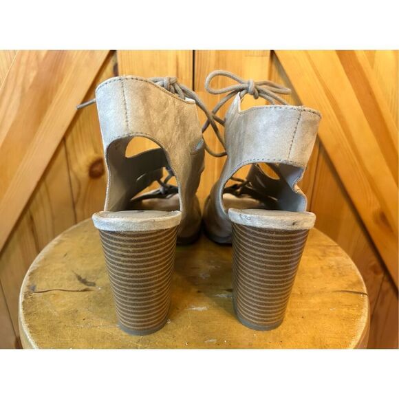 Rampage Women's Size 9.5 Emmie Strappy Heel Sandals Tan - Picture 4 of 10